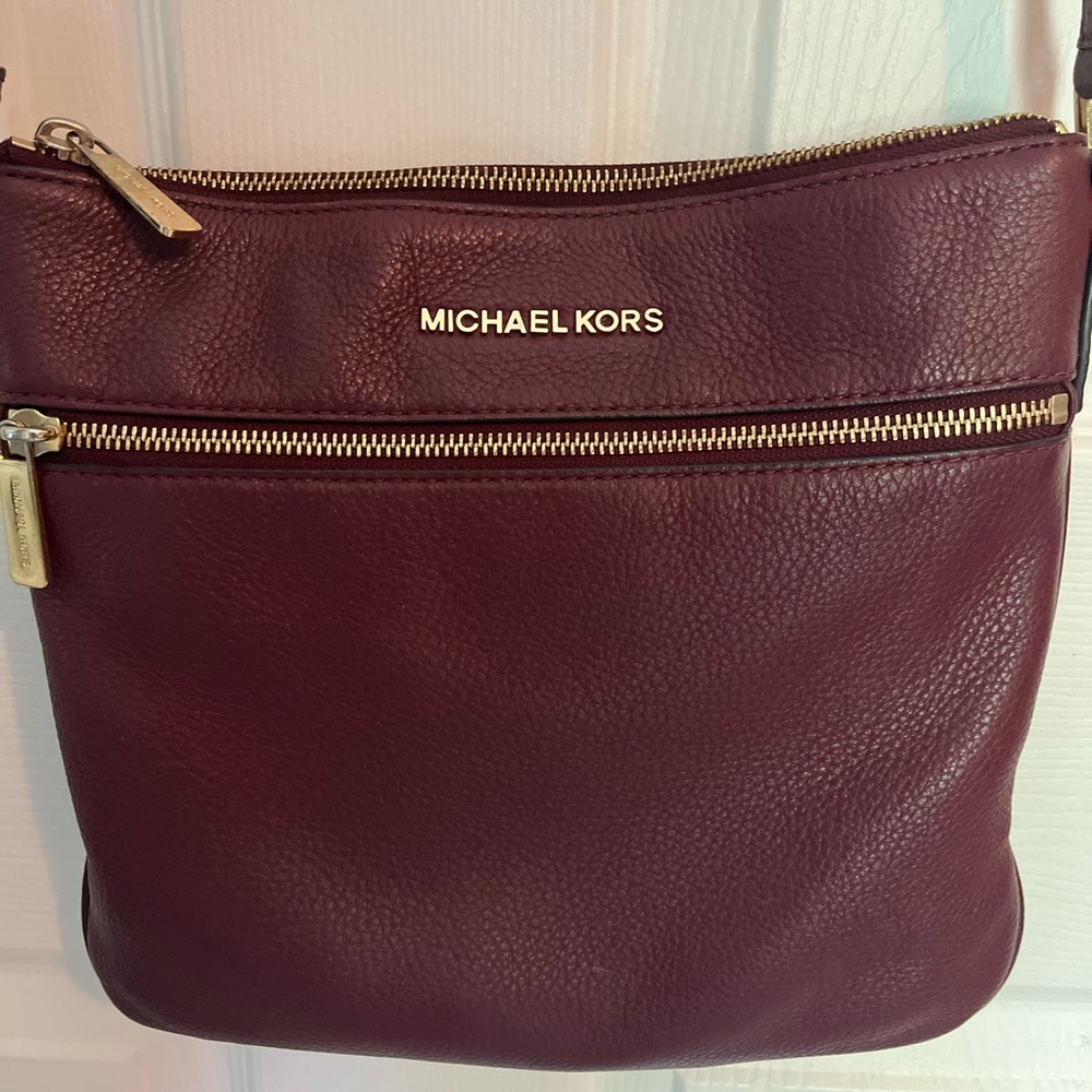 Authentic Michael Kors Crossbody